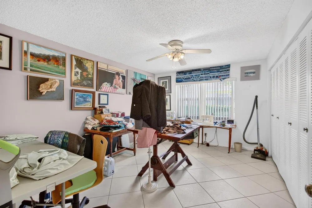 5174 LAKEFRONT BOULEVARD #D Delray Beach, FL 33484