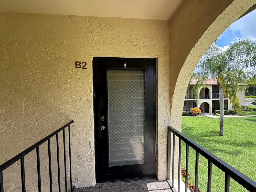 304 Knotty Pine Circle #B-2 