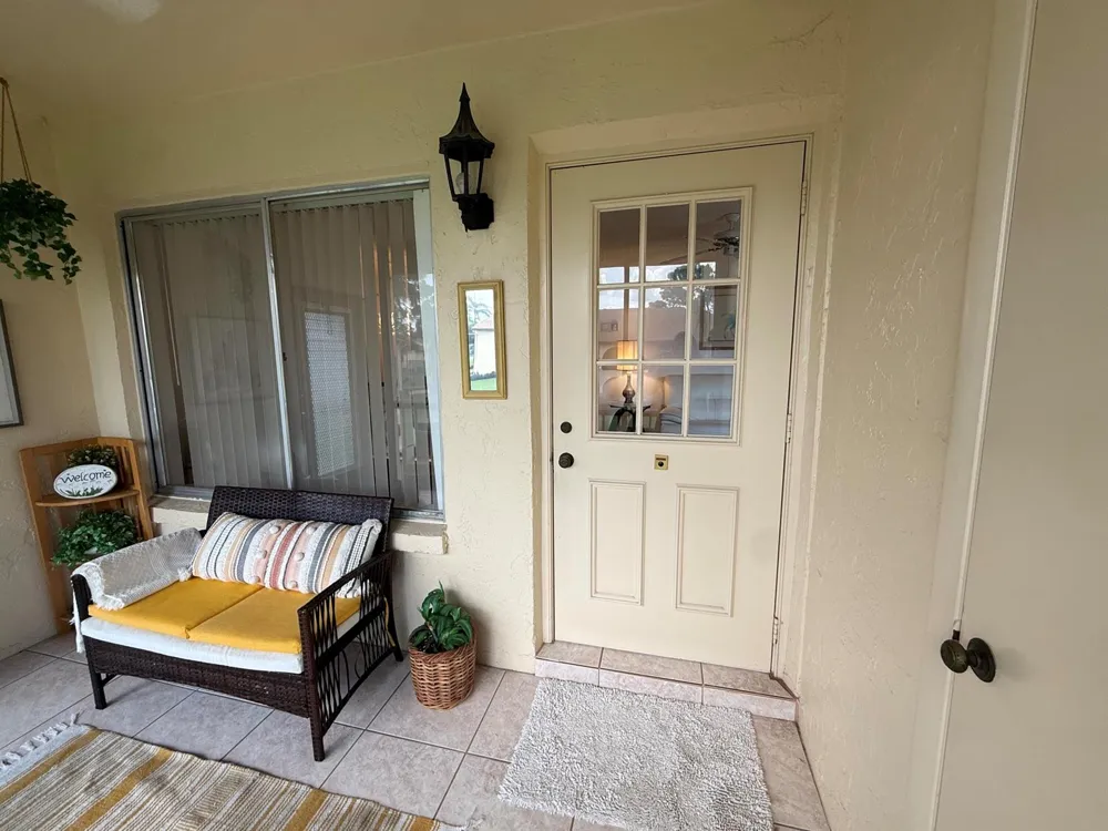 304 Knotty Pine Circle #B-2 