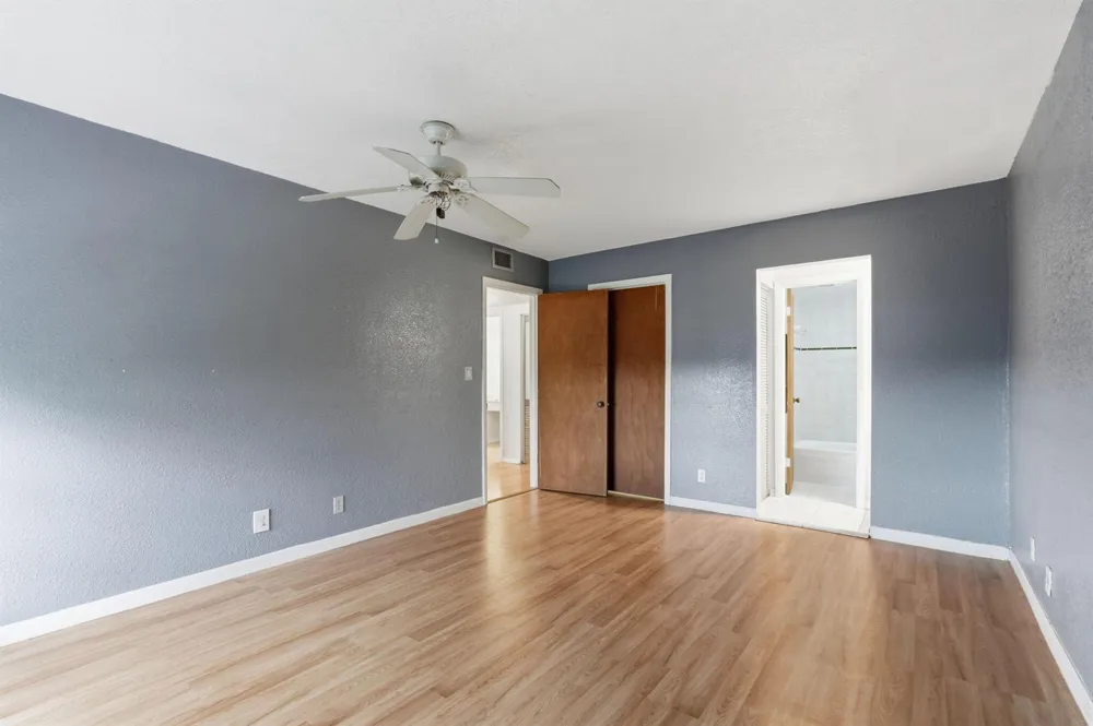 430 COMMODORE DRIVE #314 Plantation, FL 33325