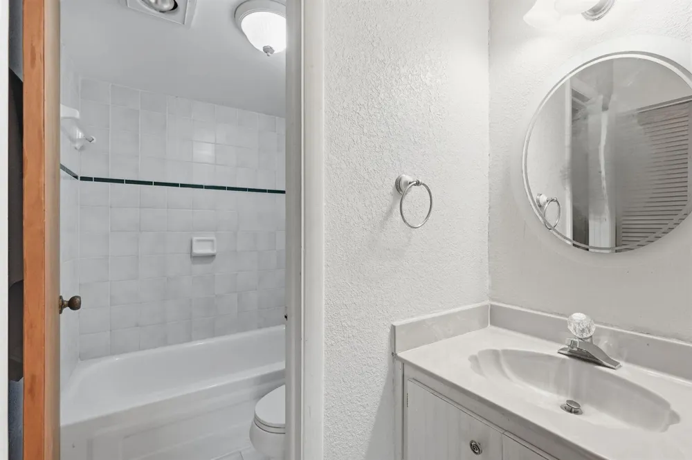 430 COMMODORE DRIVE #314 Plantation, FL 33325