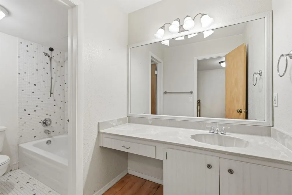 430 COMMODORE DRIVE #314 Plantation, FL 33325