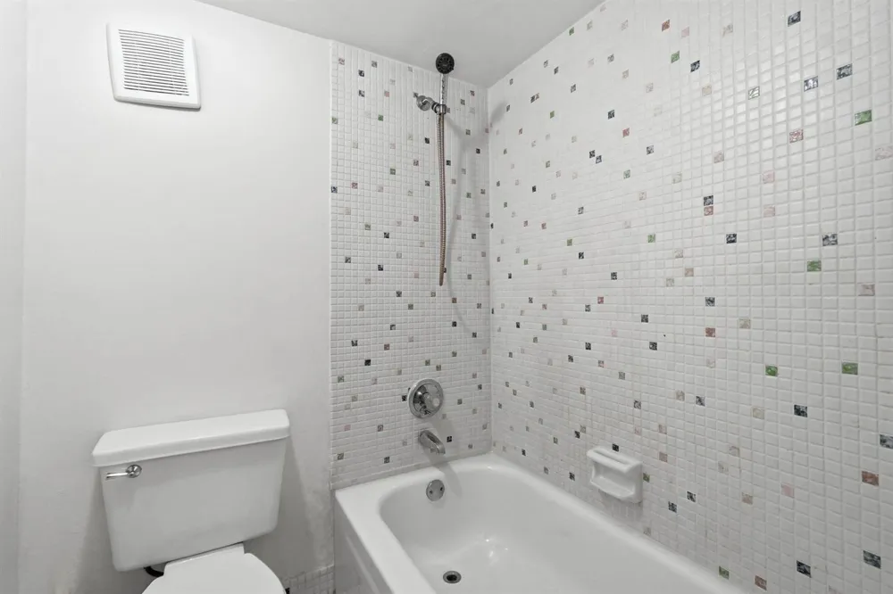 430 COMMODORE DRIVE #314 Plantation, FL 33325