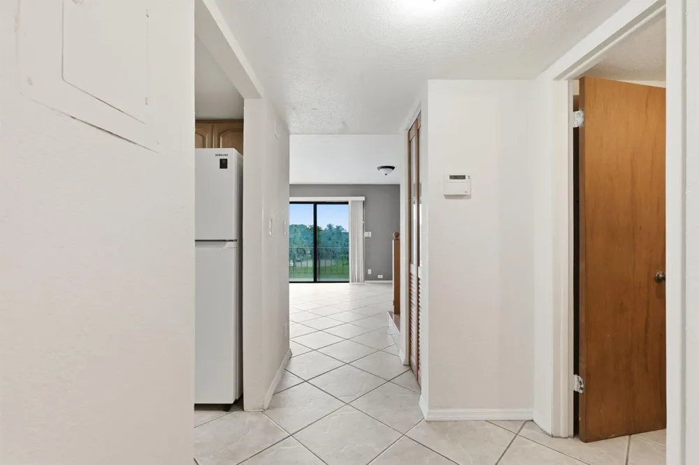 430 COMMODORE DRIVE #314 Plantation, FL 33325