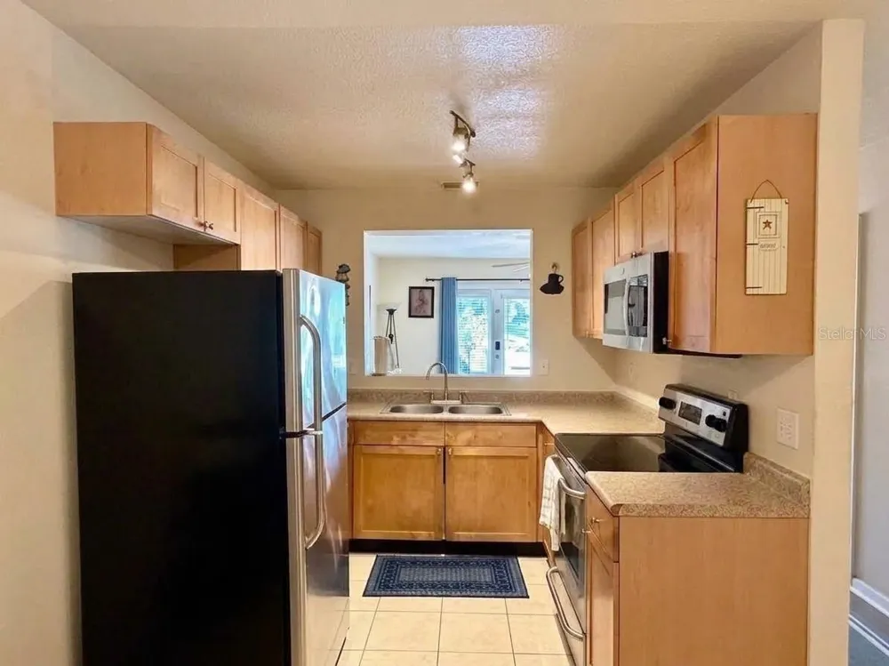 4744 SNOOK DRIVE SE St Petersburg, FL 33705