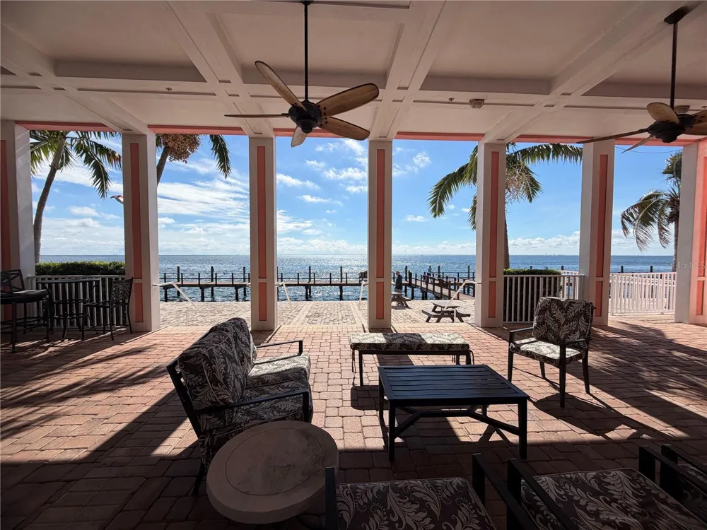 4744 SNOOK DRIVE SE St Petersburg, FL 33705