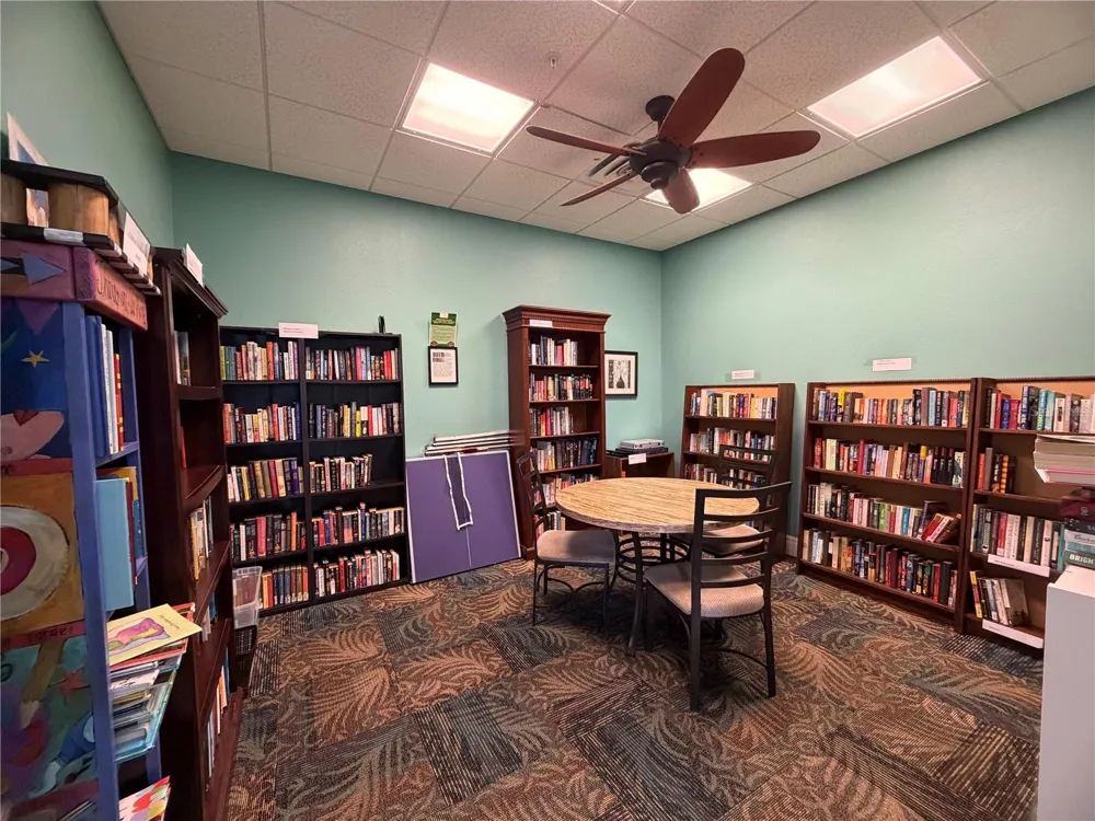 4744 SNOOK DRIVE SE St Petersburg, FL 33705