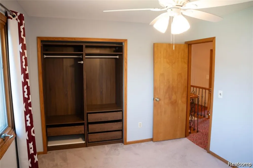 6651 Arlington Drive West Bloomfield Charter Township, MI 48322