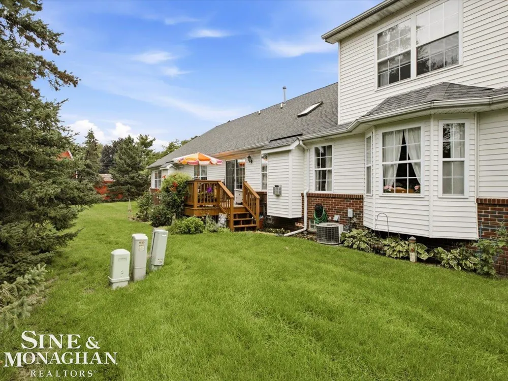 44619 Patricia Dr Drive Sterling Heights City, MI 48314