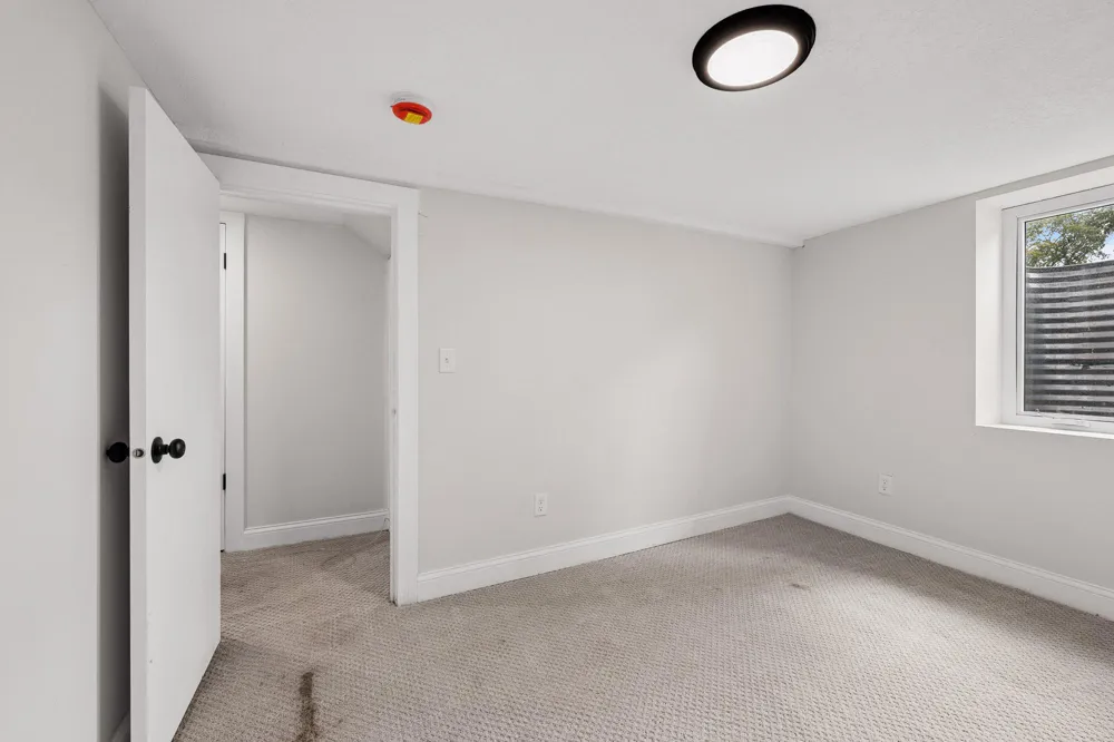 2715 17th Avenue E North Saint Paul, MN 55109