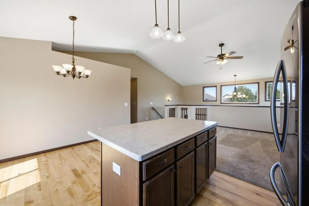 19385 Century Court Farmington, MN 55024