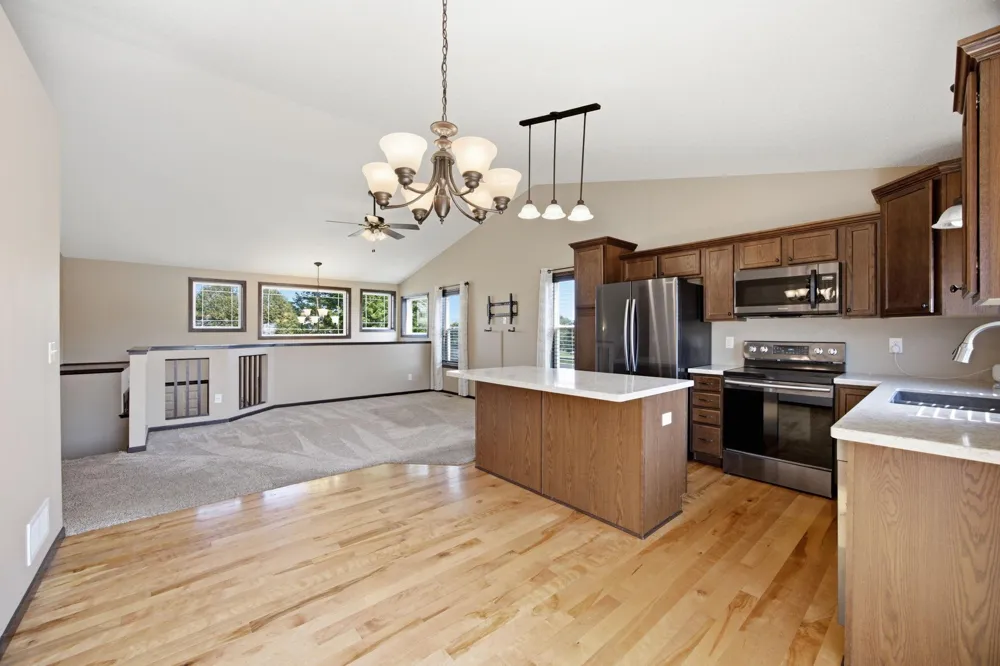 19385 Century Court Farmington, MN 55024