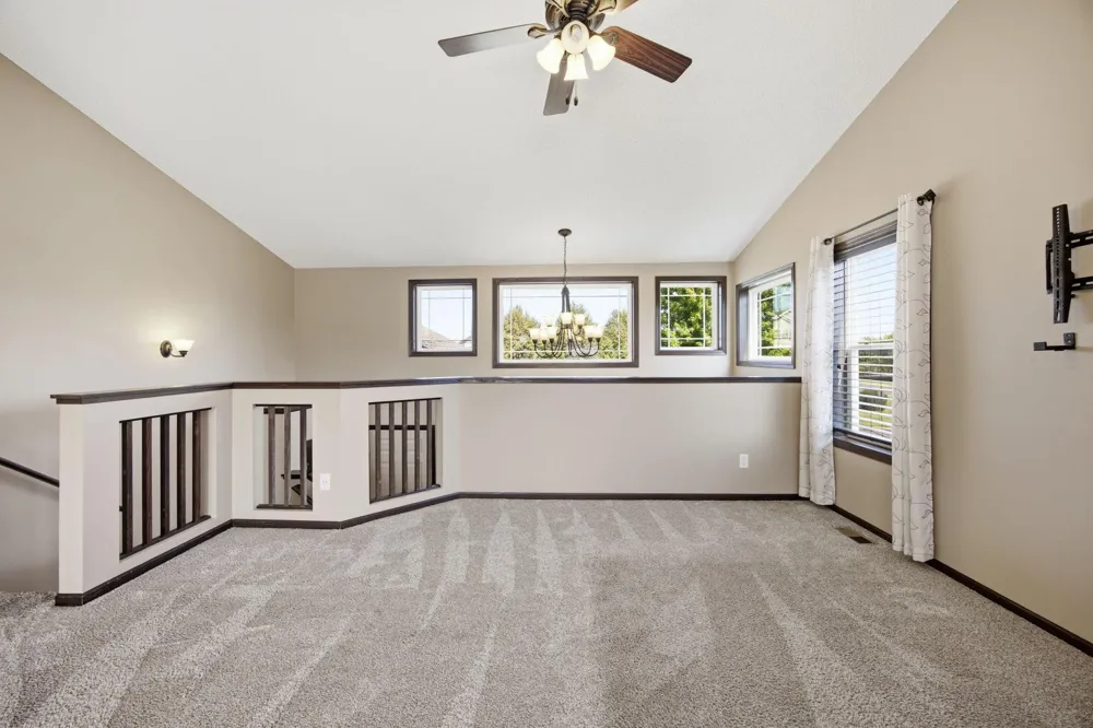 19385 Century Court Farmington, MN 55024