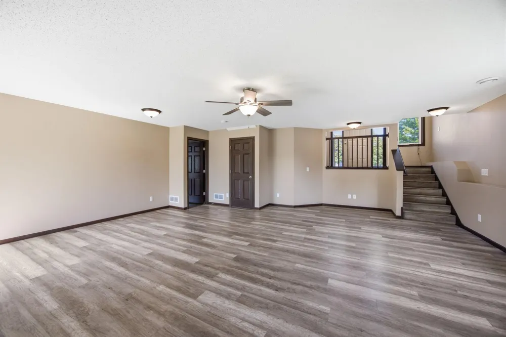 19385 Century Court Farmington, MN 55024