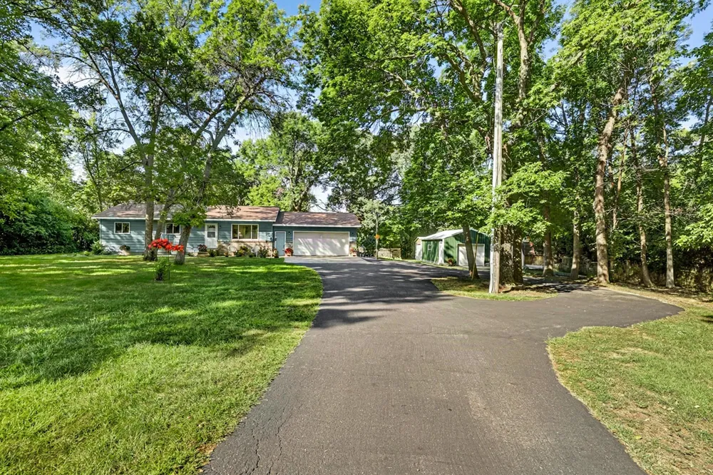 16795 Lake Avenue Paynesville, MN 56362