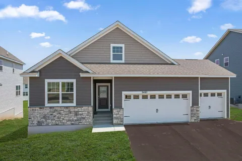 4723 Blake Way