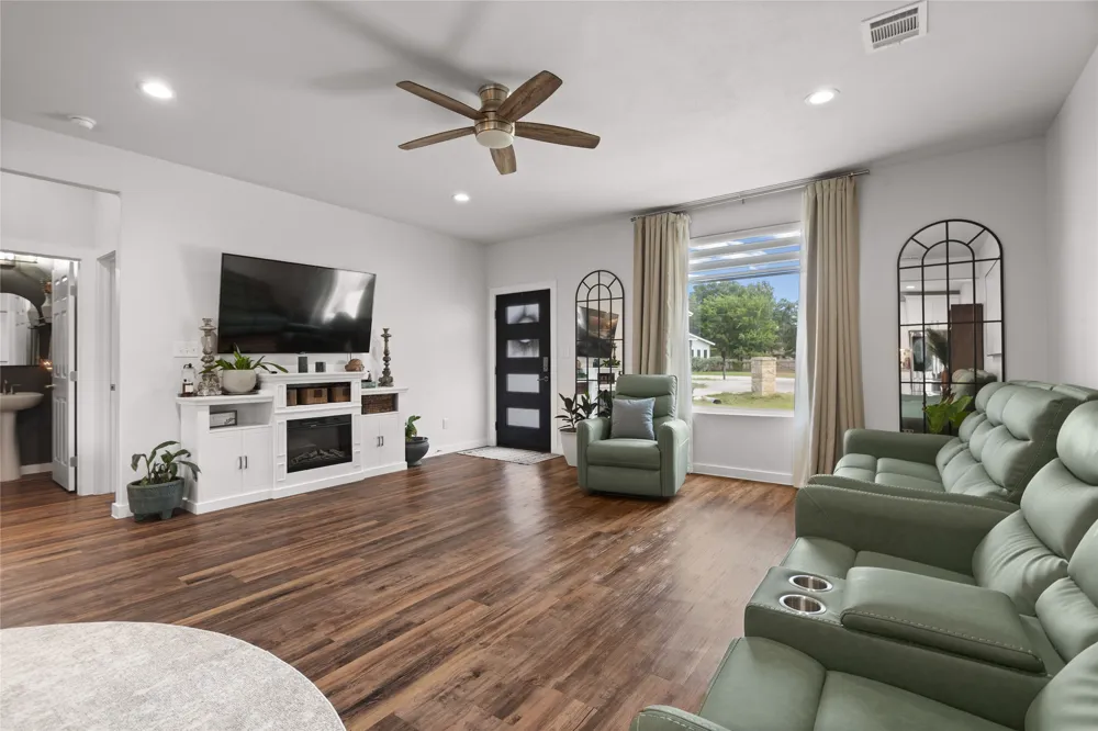 133 Koele Court Bastrop, TX 78602