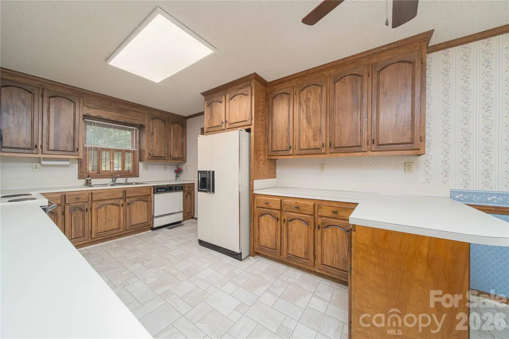 614 Salisbury Street Rockwell, NC 28138