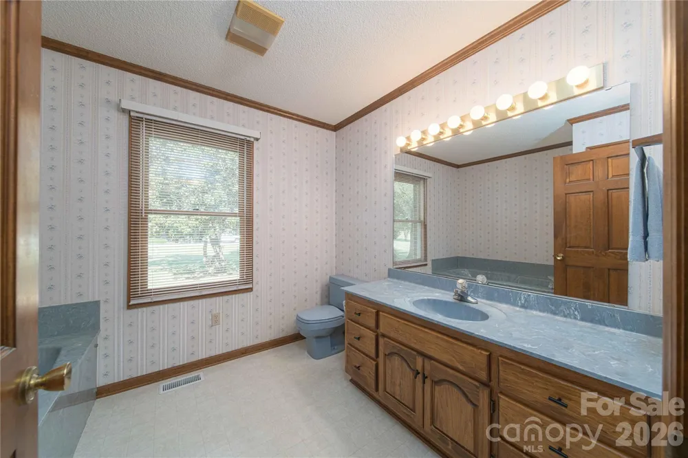 614 Salisbury Street Rockwell, NC 28138