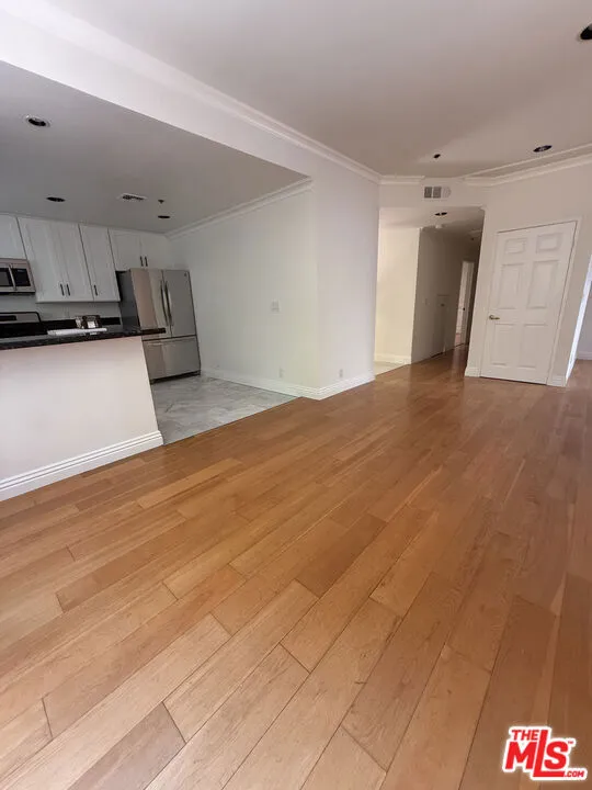 1238 S Holt Avenue #2 Los Angeles, CA 90035