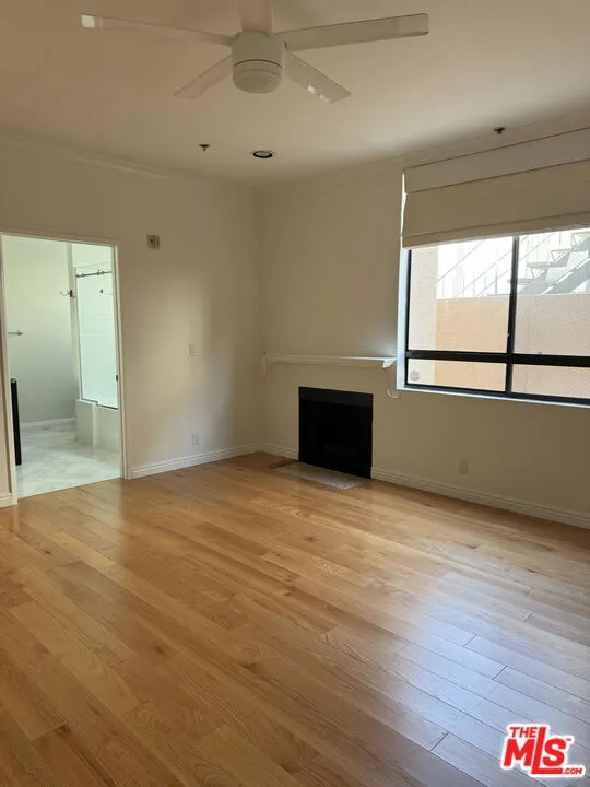 1238 S Holt Avenue #2 Los Angeles, CA 90035