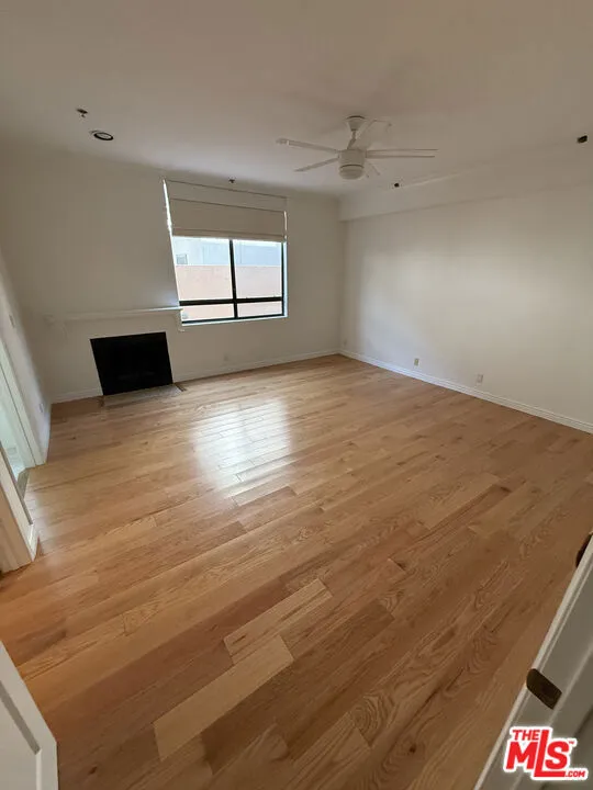1238 S Holt Avenue #2 Los Angeles, CA 90035