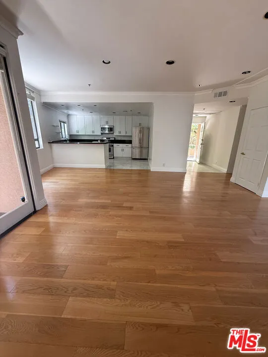 1238 S Holt Avenue #2 Los Angeles, CA 90035