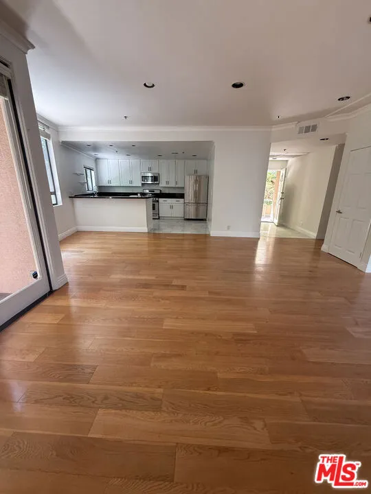 1238 S Holt Avenue #2 Los Angeles, CA 90035