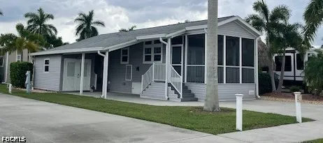 Cypress Trail Resort Circle Fort Myers, FL 33905