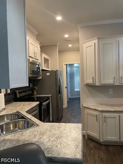 Cypress Trail Resort Circle Fort Myers, FL 33905