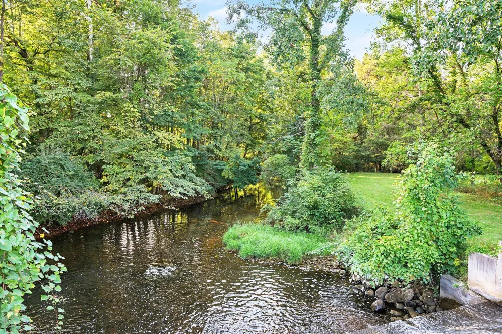 163 Blackhawk Road Coldwater, MI 49036