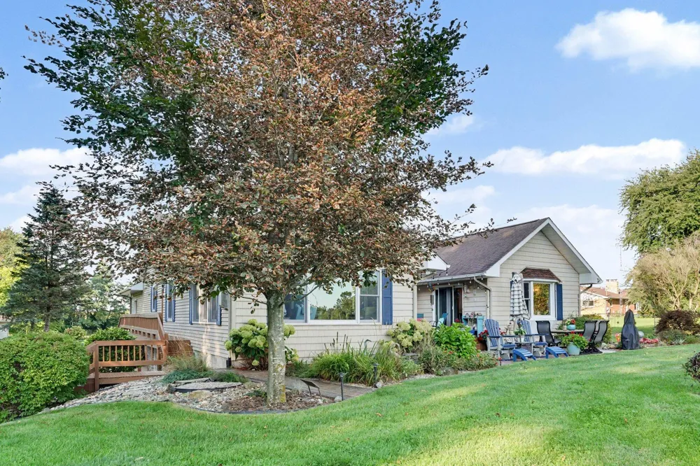 163 Blackhawk Road Coldwater, MI 49036