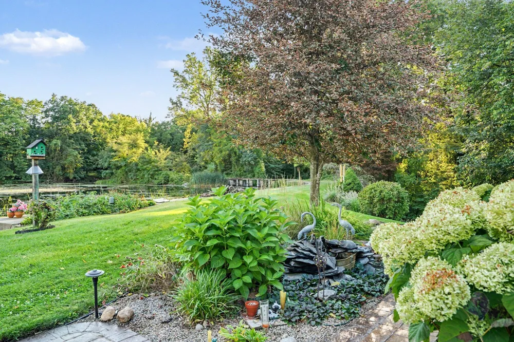 163 Blackhawk Road Coldwater, MI 49036
