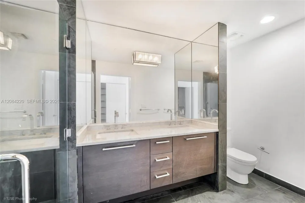 900 Biscayne Blvd #3007 Miami, FL 33132