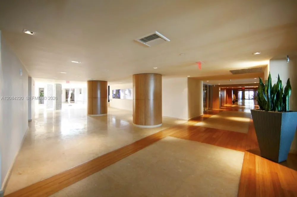 900 Biscayne Blvd #3007 Miami, FL 33132