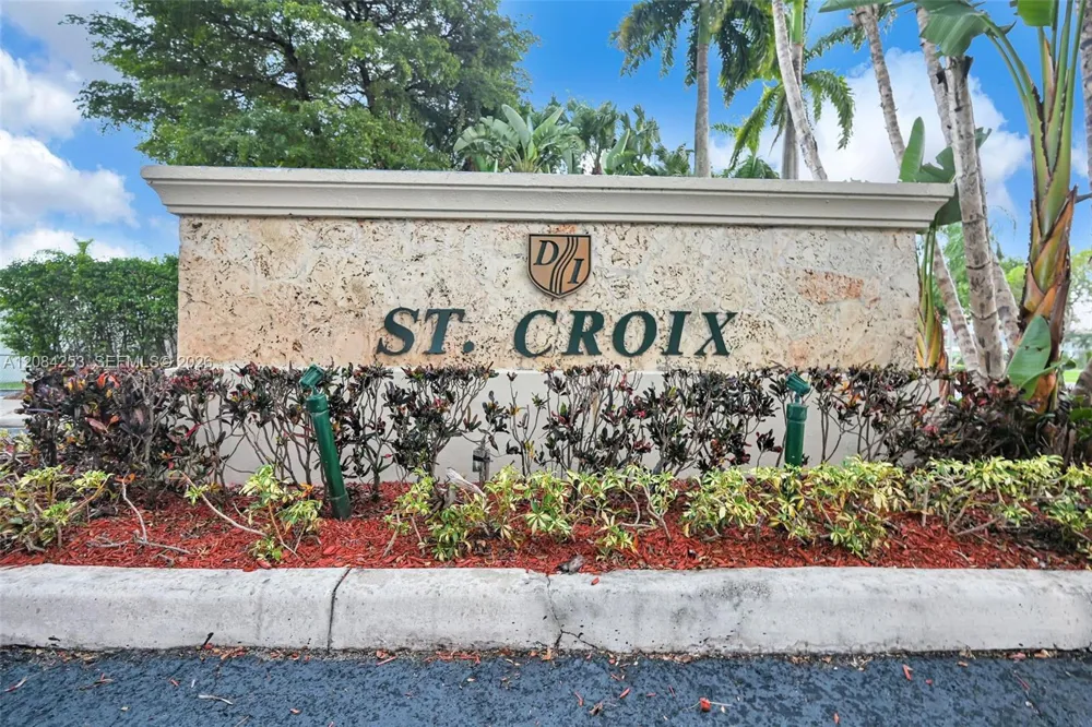 10957 NW 73rd Ter Doral, FL 33178