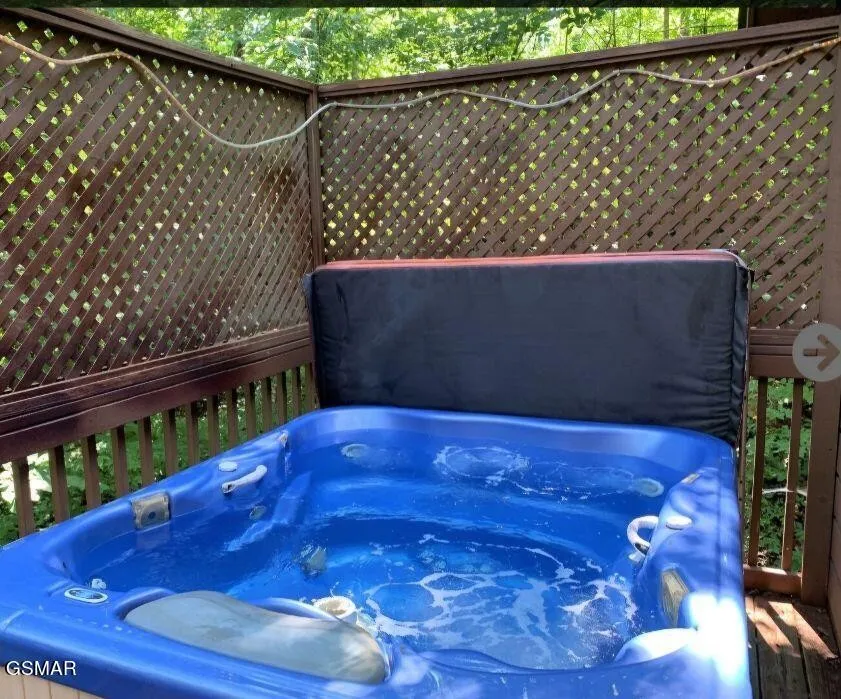 335 Greenwood Way Pigeon Forge, TN 37863