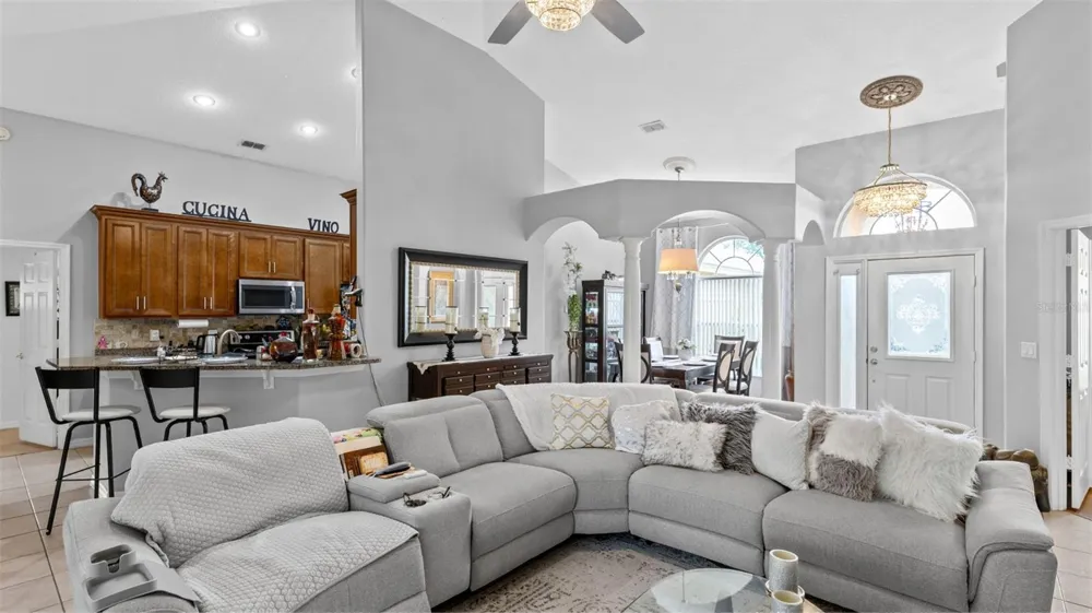 2690 BOND STREET Clermont, FL 34711