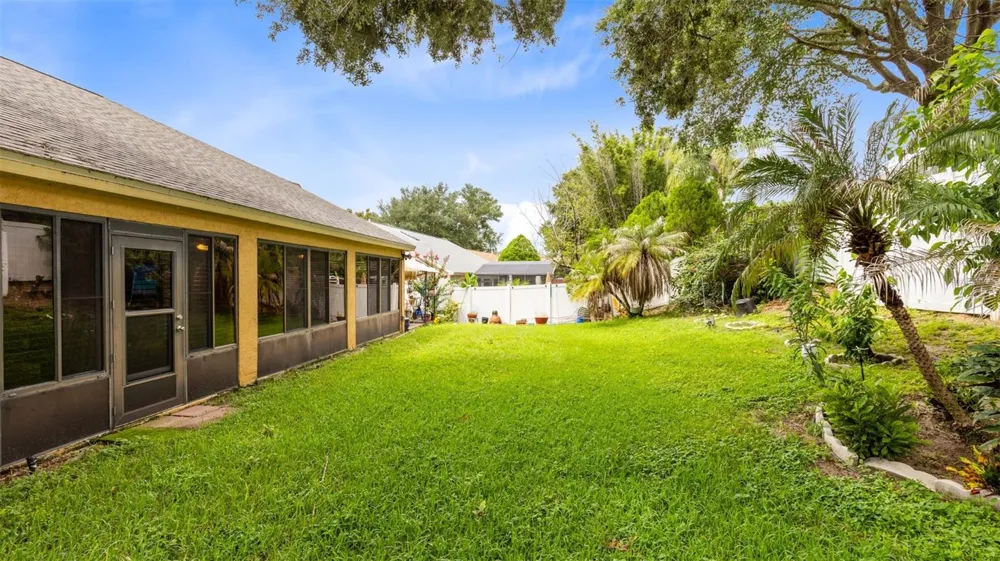 2690 BOND STREET Clermont, FL 34711