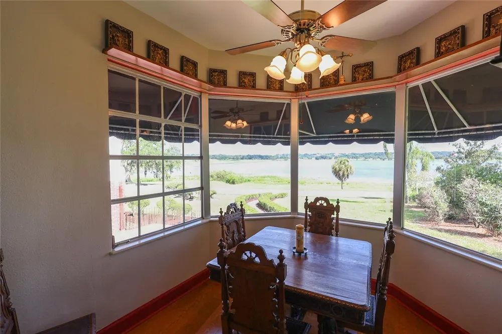 706 S LAKESHORE BOULEVARD Lake Wales, FL 33853