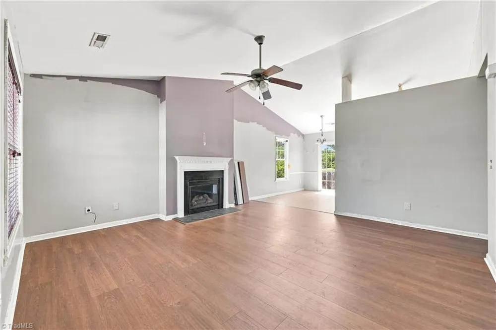 306 Walden Ridge Court Winston-Salem, NC 27127