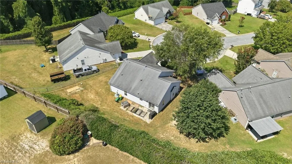 306 Walden Ridge Court Winston-Salem, NC 27127