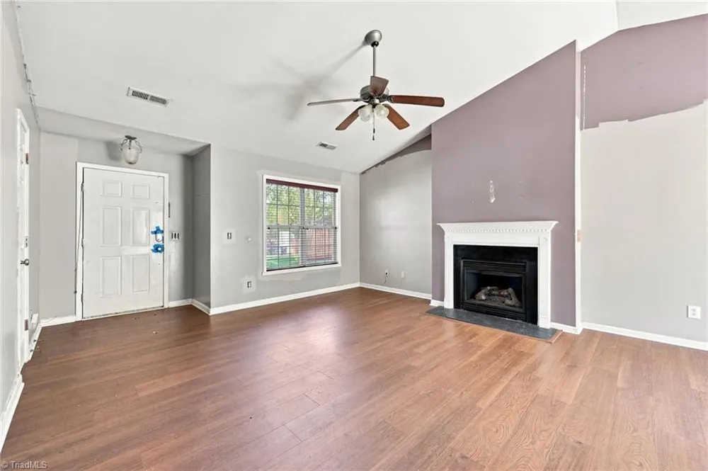 306 Walden Ridge Court Winston-Salem, NC 27127