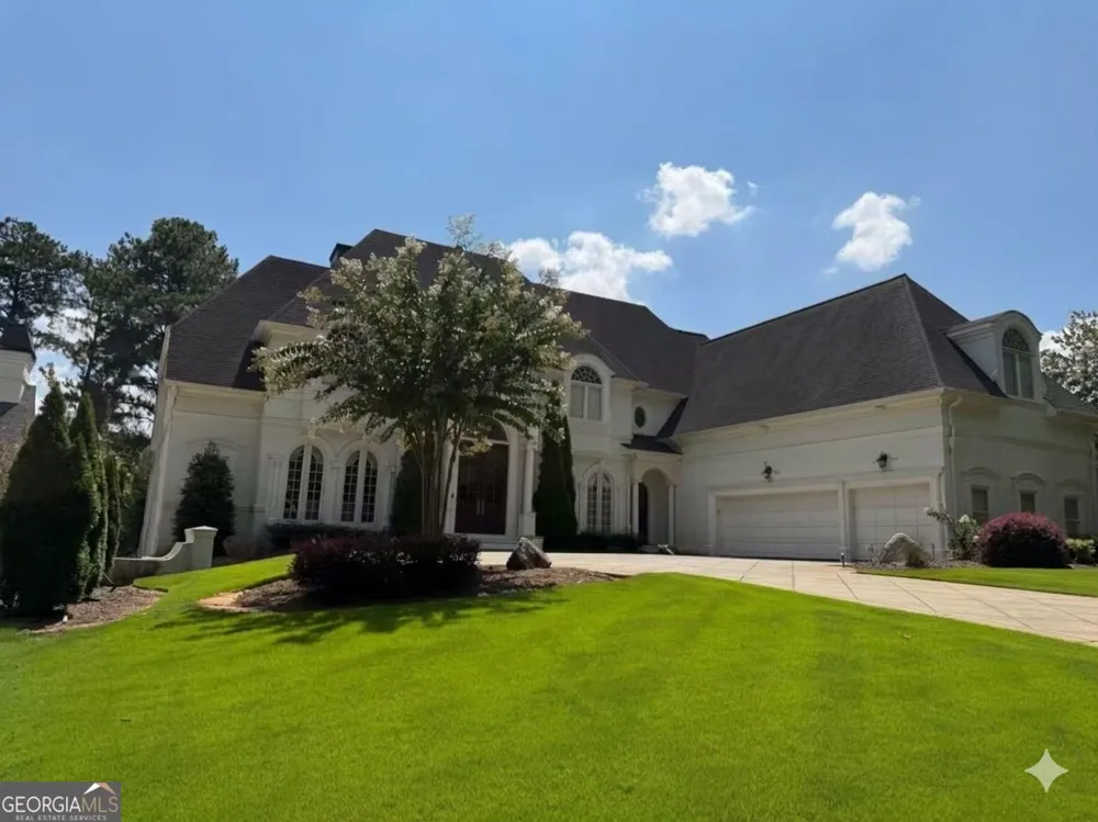 2212 Ascott Valley Trc Johns Creek, GA 30097