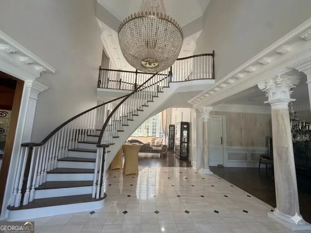 2212 Ascott Valley Trc Johns Creek, GA 30097