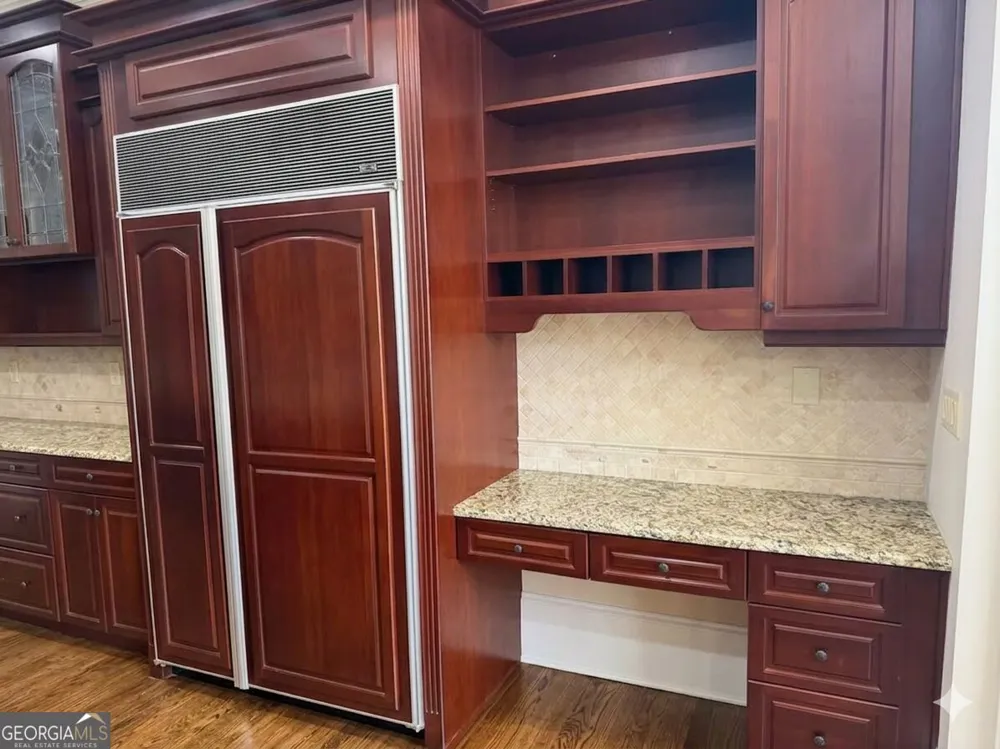 2212 Ascott Valley Trc Johns Creek, GA 30097