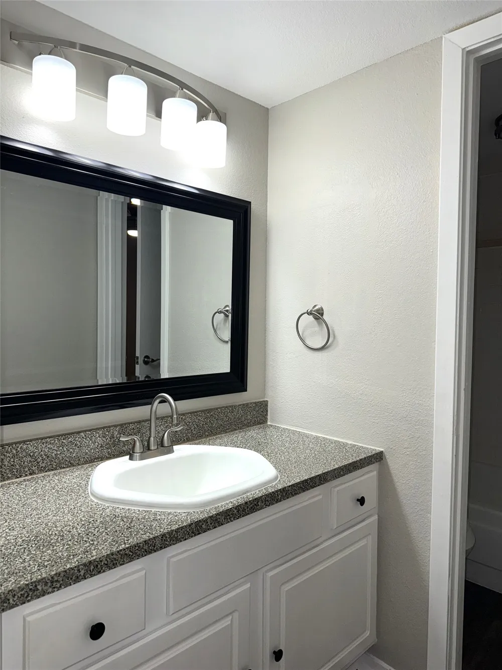 4653 Country Creek Drive #1124 Dallas, TX 75236
