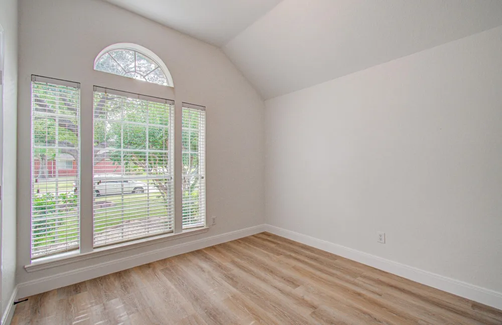 2311 Meadow Briar Drive Sugar Land, TX 77498