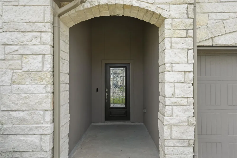 2526 Bayrose Drive La Marque, TX 77568