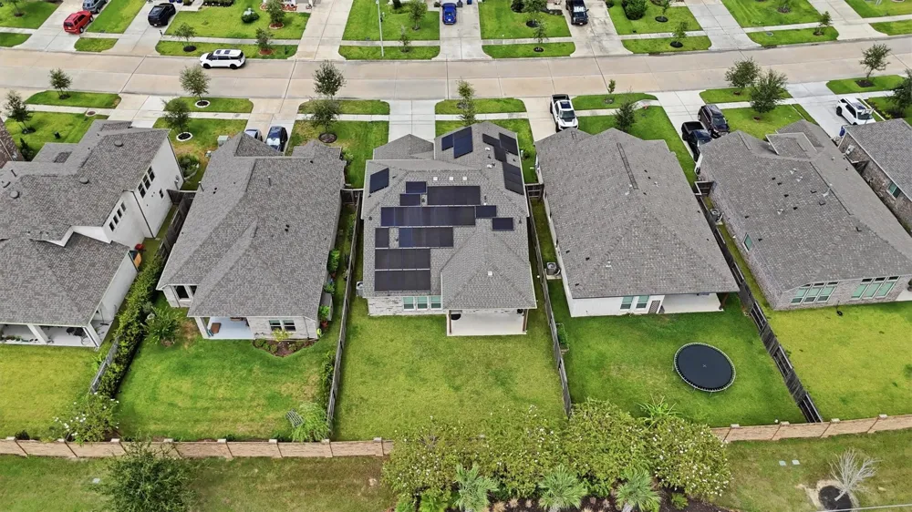 2526 Bayrose Drive La Marque, TX 77568